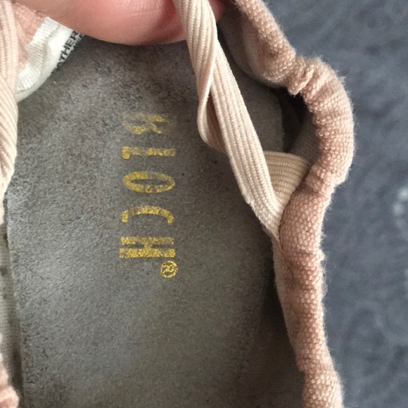 Ballet Slippers - Picture 2 of 3